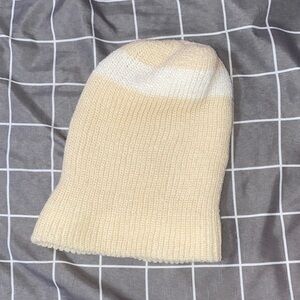 Forever 21 Cream Knit Beanie